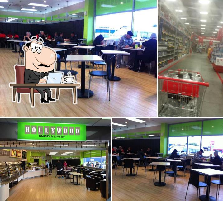 hollywood manukau warehouse, 36 Cavendish Dr in Auckland Restaurant