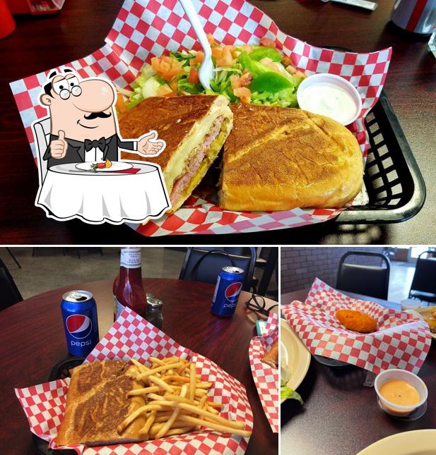 Maracas y Sabor in Canutillo Restaurant menu and reviews