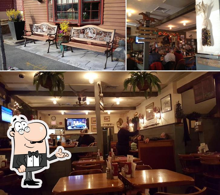 Weathervane Tavern in Hamilton Restaurant menu and reviews