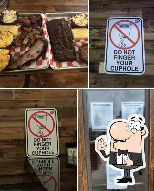 BBQ King Smokehouse and Tavern in Huntley Restaurant menu and reviews