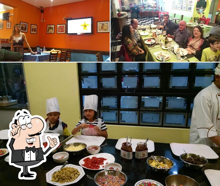 Veja imagens do interior do Famiglia Lucco