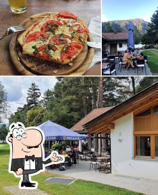 Parkbar Wiesen si caratterizza per la interni e pizza
