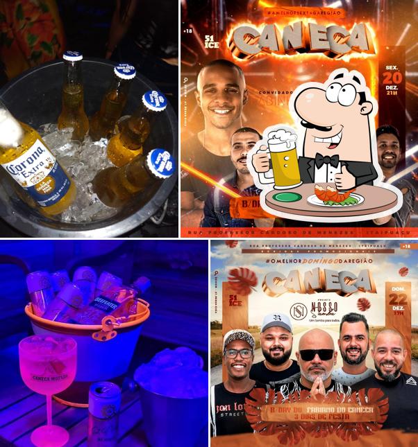 Peça um copo de cerveja leve ou escura