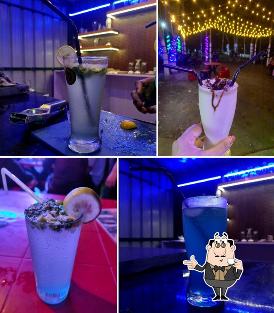 MAD MAXX RESTRO CAFE