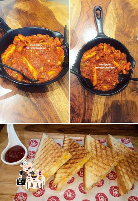 Food at HUDSON CAFE