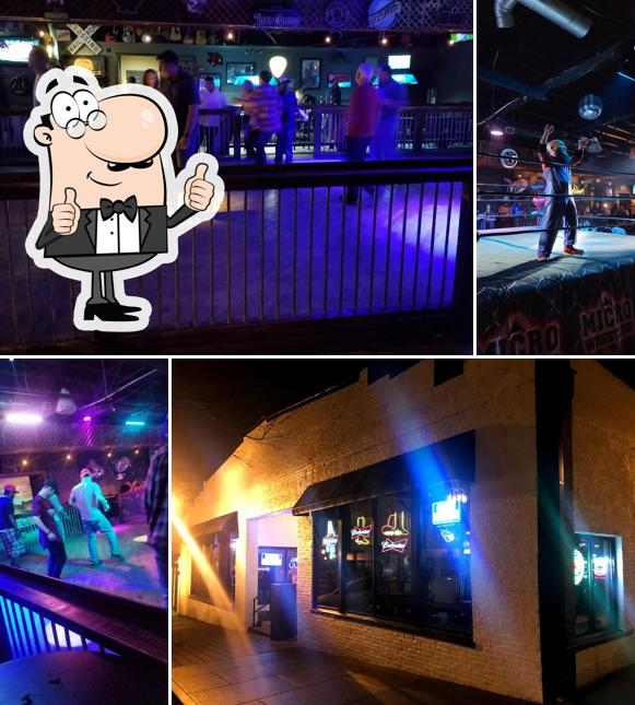 Pub y bar Whiskey Dix Saloon, Murfreesboro Opiniones del restaurante