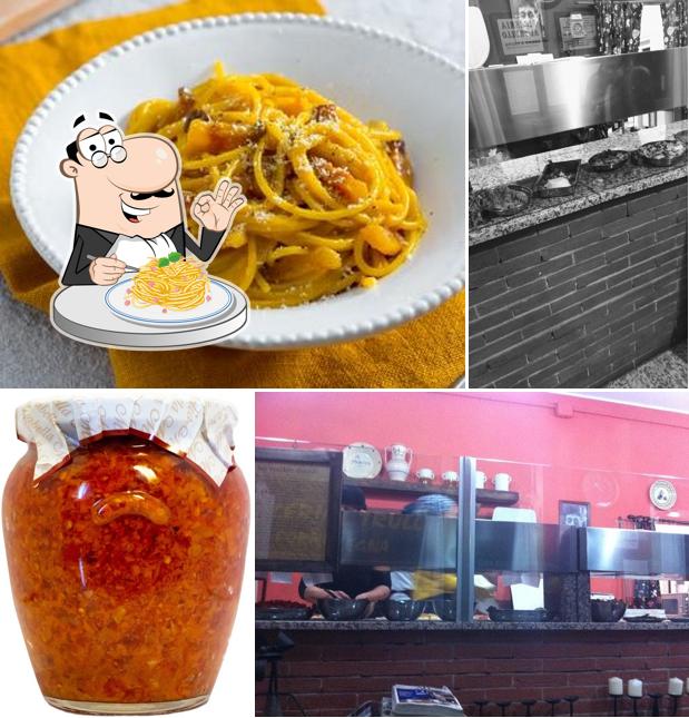 Spaghetti alla carbonara al Pizzeria al Trullo