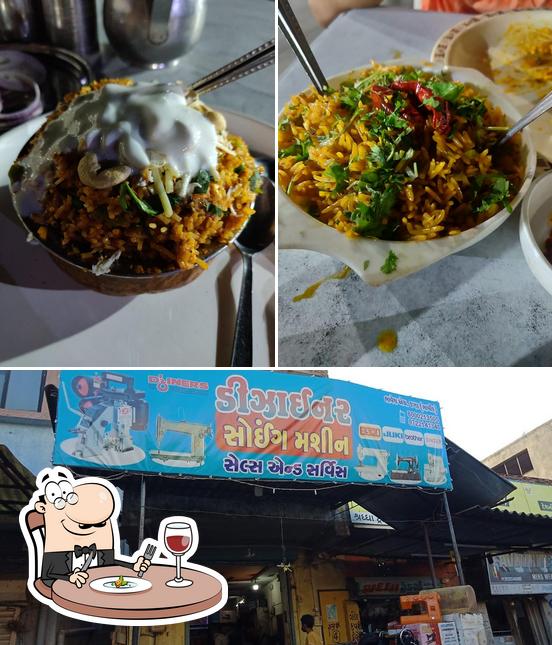 The photo of Raj Restaurant’s food and exterior