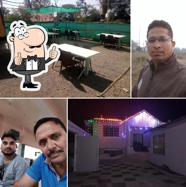 Hotel Paledon Of Cuisine, Family Restaurant N Separated Lawns