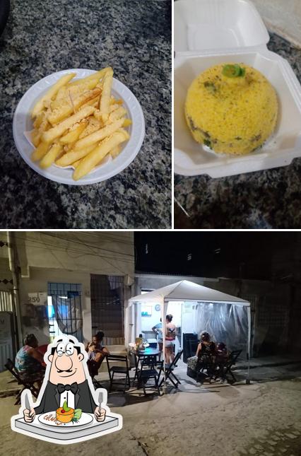 A ilustração da comida e exterior no Pastelaria e Lanchonete L&D - Lanchonete em Recife