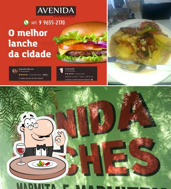 Avenida Lanches