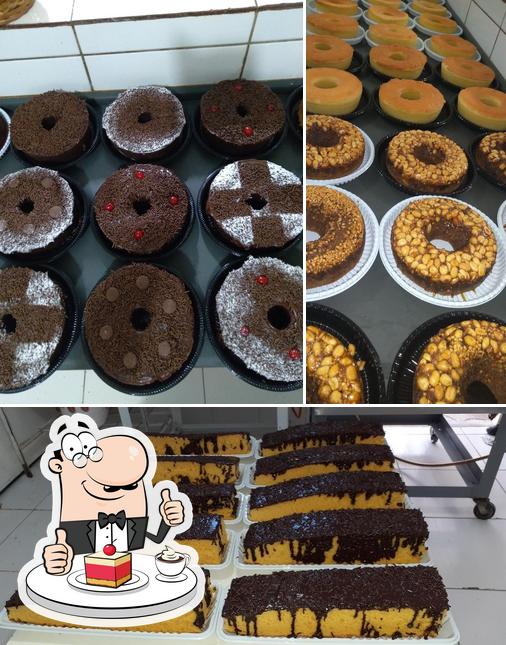 Padaria Nova Canaä oferece uma variedade de pratos doces