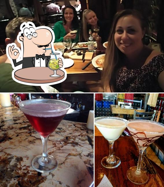 Gio Fabulous Pizza & Martini, 2219 60th Ave E in Ellenton Restaurant