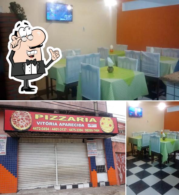 O interior do Pizzaria JV