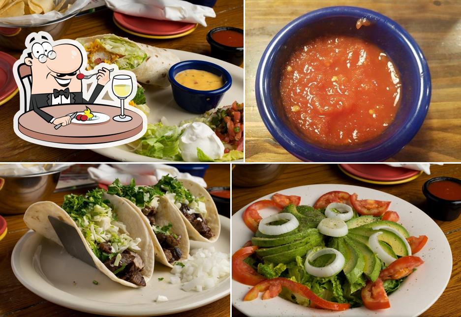 La Hacienda in Troup Restaurant menu and reviews