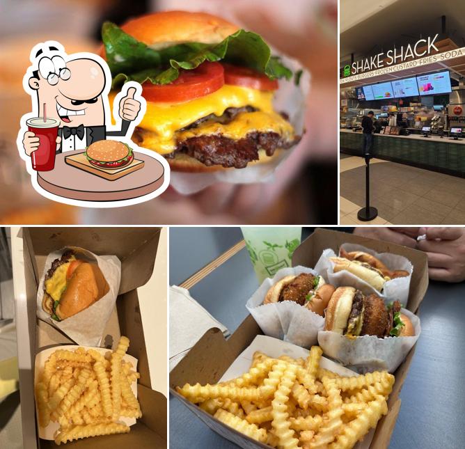 Shake Shack Del Amo Fashion Center In Torrance Restaurant Menu And