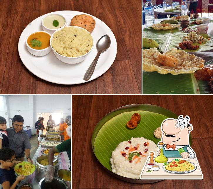 Food at Hotel New Thevars (Non Veg)