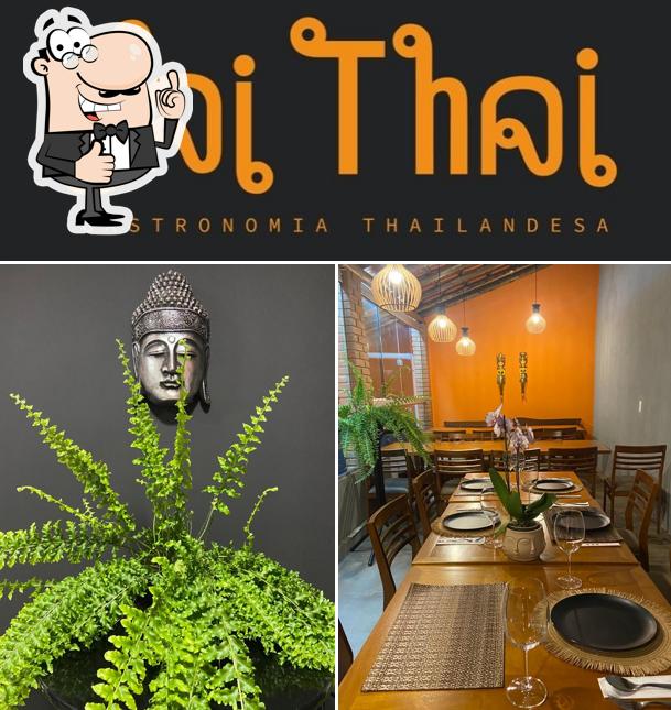 Look at the pic of Jai Thai Bistro