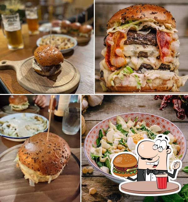 Submarine Burger Split offre un'ampia gamma di opzioni per gli amanti dell'hamburger