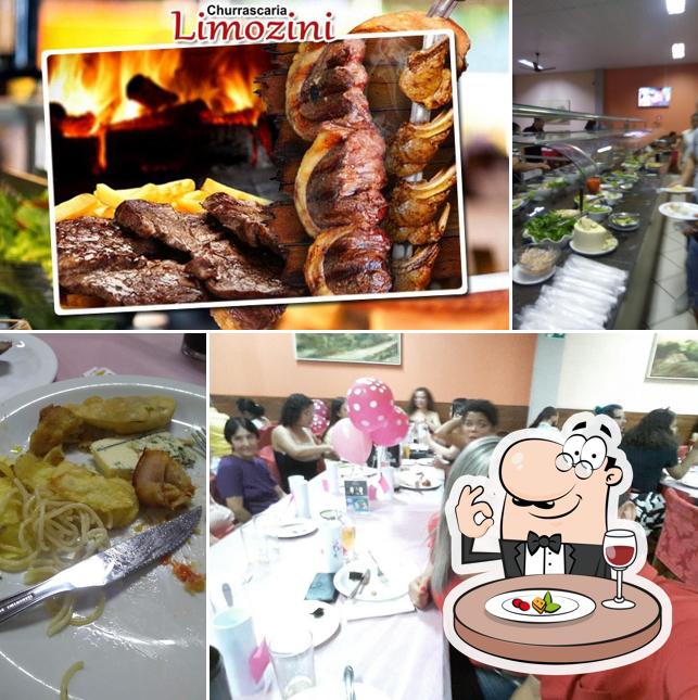 Comida em Churrascaria Limozini