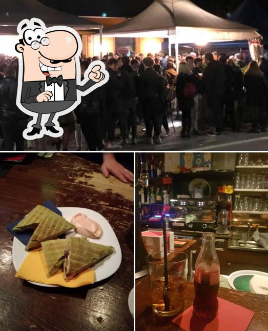 Voici l’image affichant la intérieur et sandwich sur Birreria La Siesta