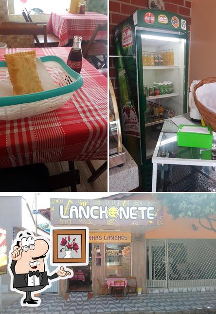 O interior do Lanchonete Fominhas Lanches