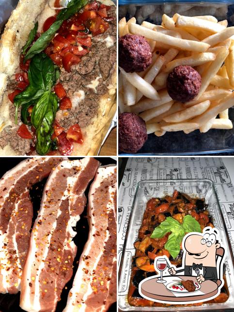 Prenditi i un pasto a base di carne a Paninoteca Pulcinella da Francesco