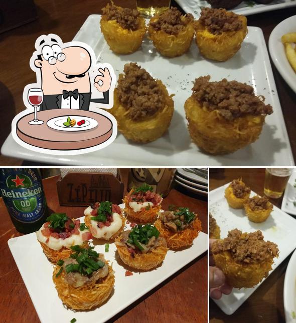 Comida em Bar Zépelin