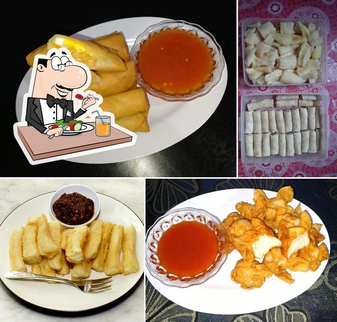 Food at Mr. Lumpia Revolusi