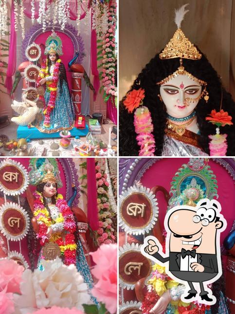 The interior of Koley bari saraswati puja