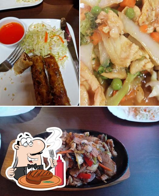 Get meat meals at Ha Noi