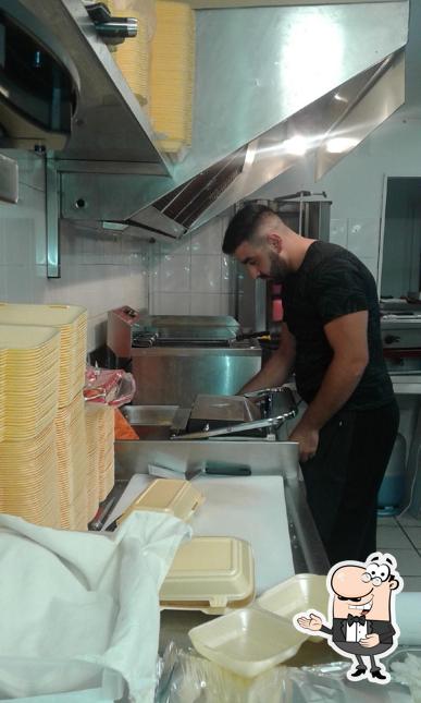 Voir cette photo de Genes'Kebab