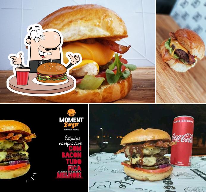 Peça um hambúrguer no Moment Burger