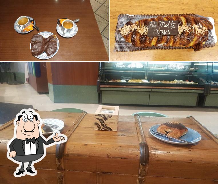 The image of Pastelería+Panaderia Sayalero’s interior and food