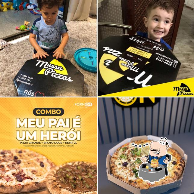 Platos en Fornon Pizzas Pizzaria