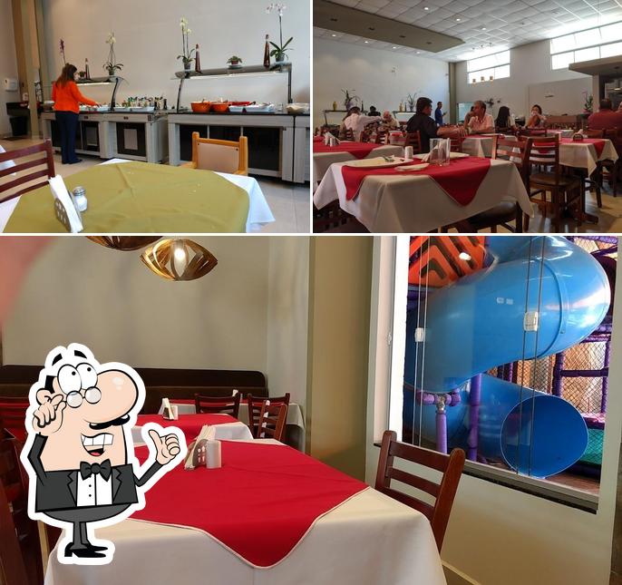 Veja imagens do interior do Restaurante Caçarola Brasileira