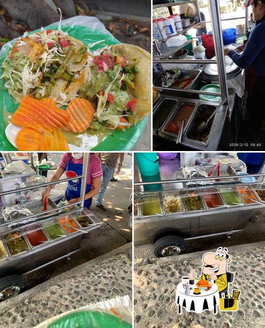 Restaurante Tacos Al Vapor Florencia, Guadalajara Opiniones del