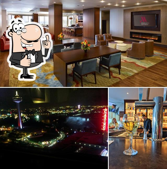 Great Room Lobby Bar (Niagara Falls Marriott on the Falls), 6755
