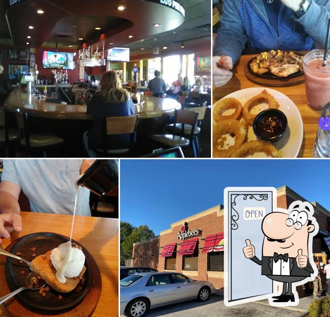 Look at the photo of Applebee's Grill + Bar