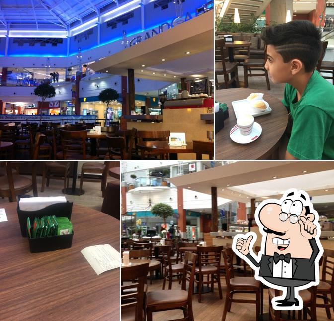 Veja imagens do interior do Grand Café