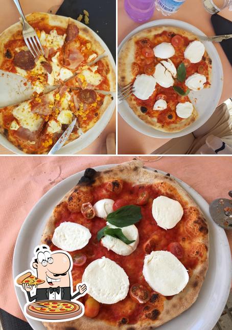 Elige una pizza en Pizzeria Con Cucina
