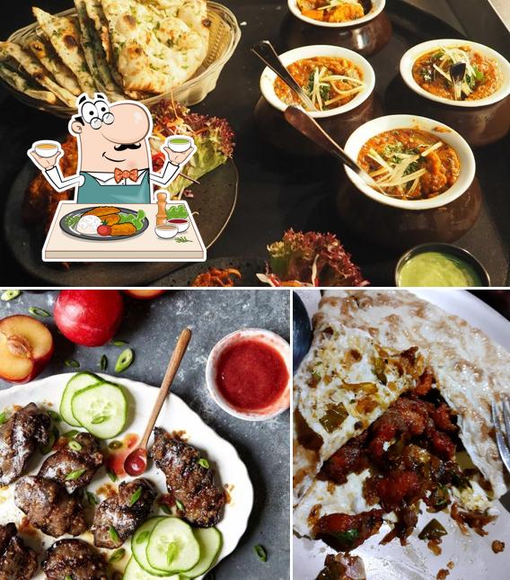 Food at FRIENDS RESTAURANT & BANQUET