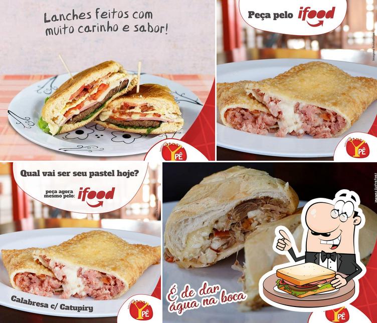 Escolha um sanduíche no Pastelaria e Lanchonete Ypê