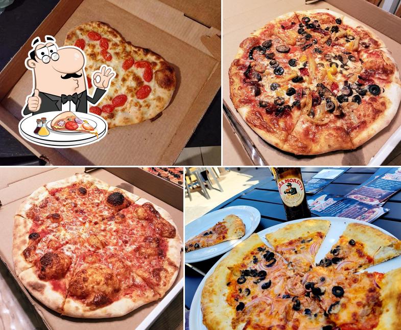 Giovanni's Snack Bar & Pizzeria