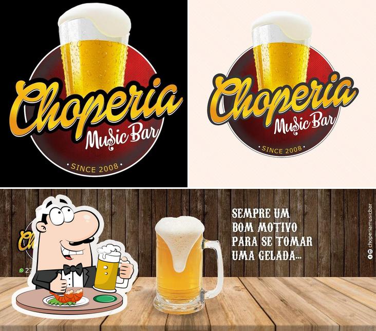 Peça uma tulipa de cerveja leve ou escura