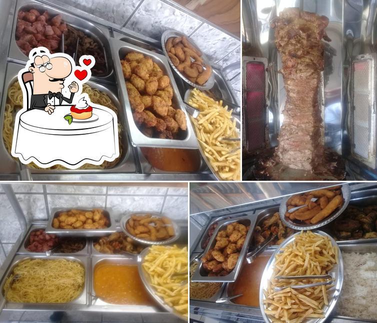 Restaurante e Caldo de Cana do Nana provê uma gama de pratos doces