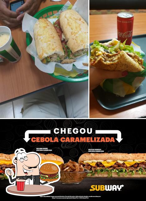 Experimente um hambúrguer no Subway