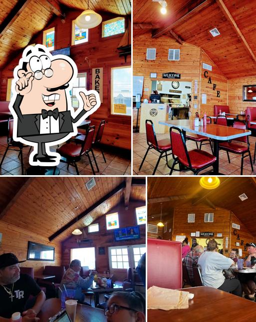 Bakery Cafe Rockport, 205 Business, Hwy 35 N in Rockport Restaurant