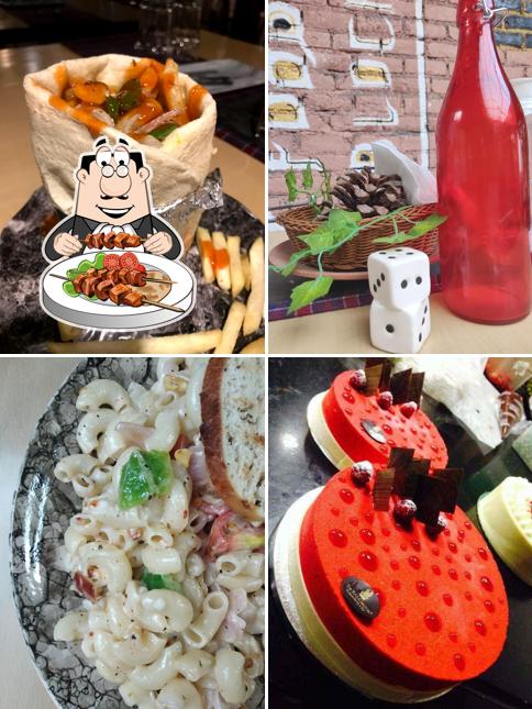 Food at Elizz Food Block
