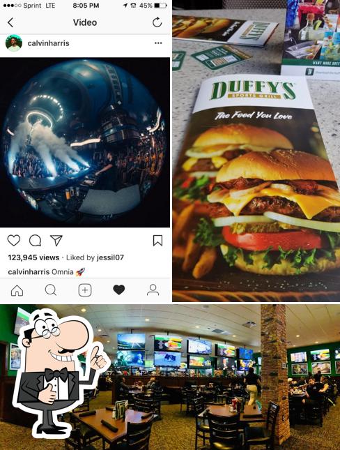 Duffy's Sports Grill in The Hammocks Restaurant menu and reviews